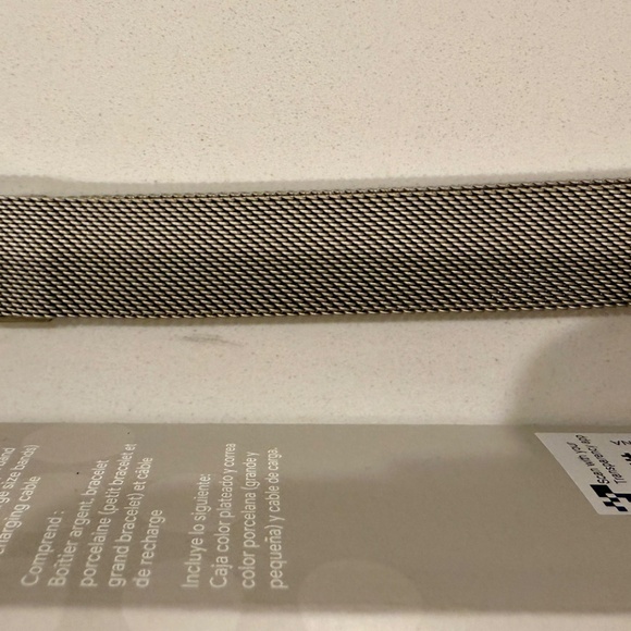 Fitbit Charge 6 - Picture 6 of 7